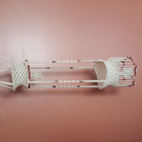 Hand made hanging basket - Picture 2 of 7